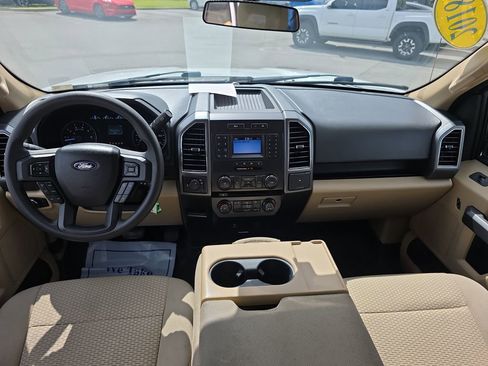 Used 2018 Ford F150 XLT image 14