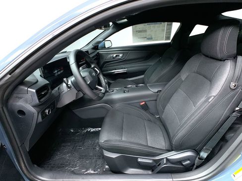 New 2025 Ford Mustang Coupe image 18