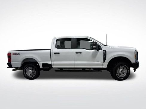 Used 2024 Ford F250 XL w/ 360-Degree Camera Package image 2