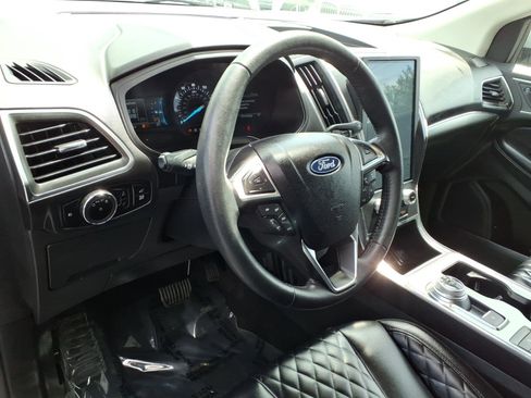 Used 2024 Ford Edge Titanium AWD/4WD image 9