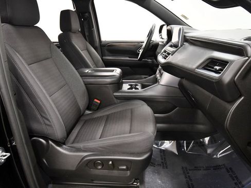 Used 2024 GMC Yukon SLE AWD/4WD image 18