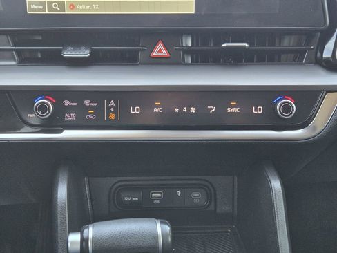 Certified 2024 Kia Sportage EX FWD image 21