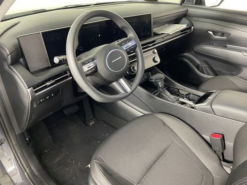 Used 2025 Hyundai Tucson SEL AWD/4WD image 3