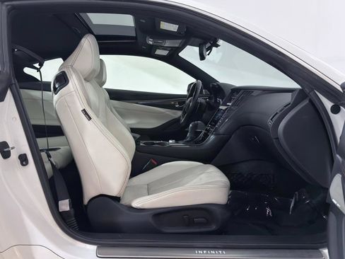 Used 2020 INFINITI Q60 Red Sport 400 w/ Carbon Fiber Package image 23