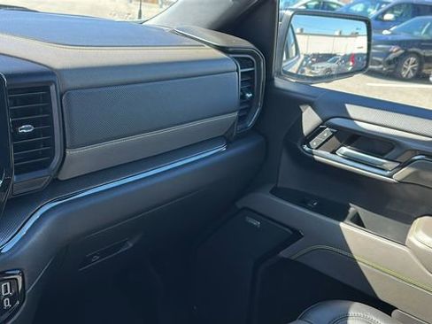 Used 2024 Chevrolet Silverado 1500 ZR2 w/ Technology Package AWD/4WD image 21