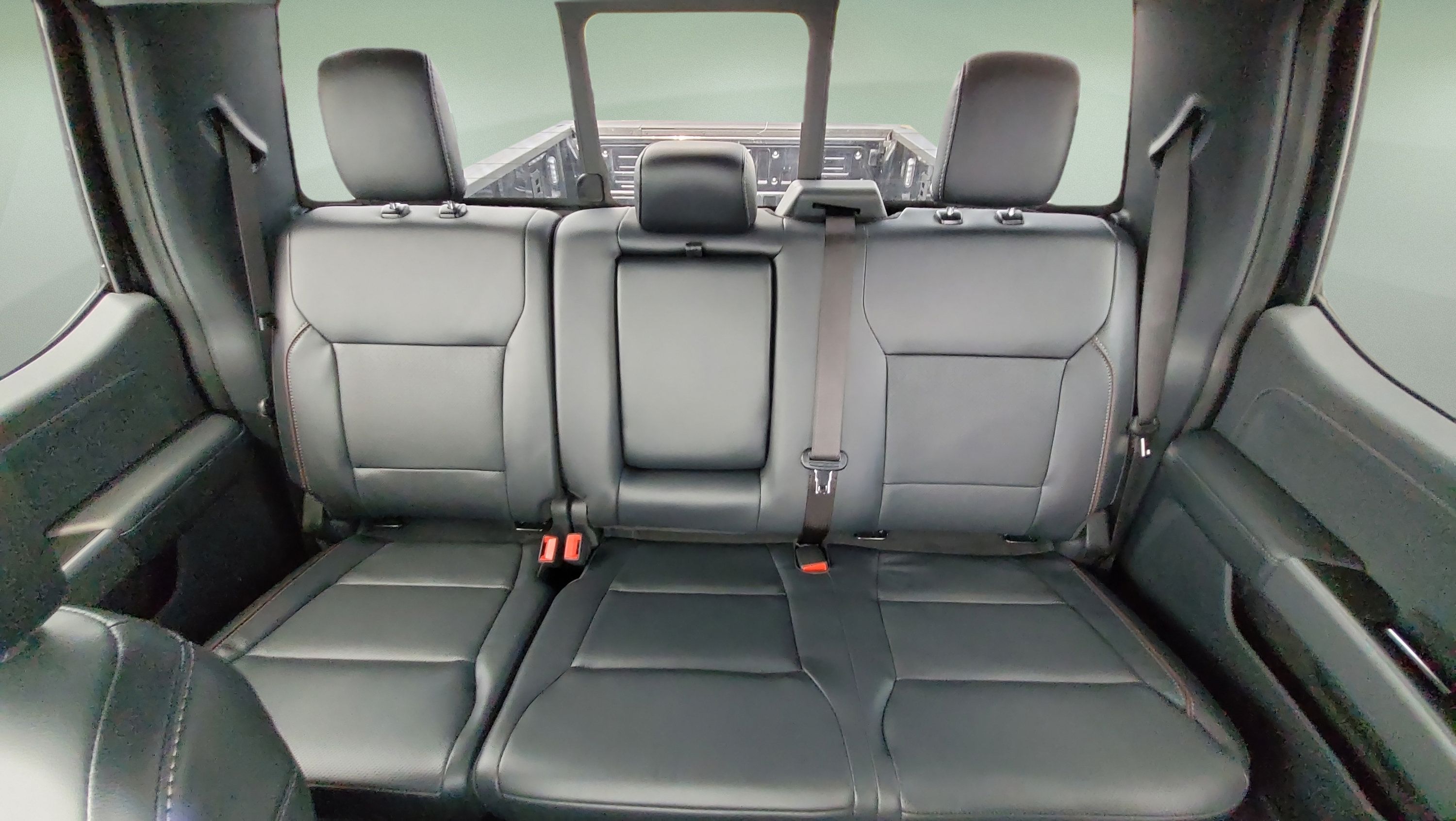 Used 2024 Ford F250 Lariat w/ Lariat Ultimate Package AWD/4WD image 19