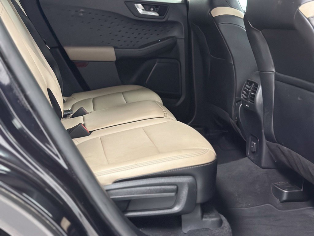 Used 2020 Ford Escape SEL FWD image 22