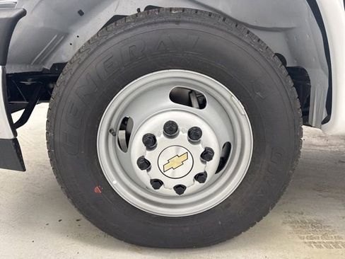 New 2026 Chevrolet Express 3500 w/ Power Convenience Package RWD image 41