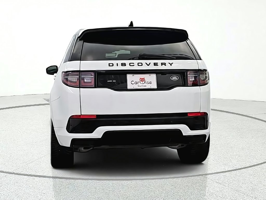 Used 2020 Land Rover Discovery Sport HSE R-Dynamic AWD/4WD image 6
