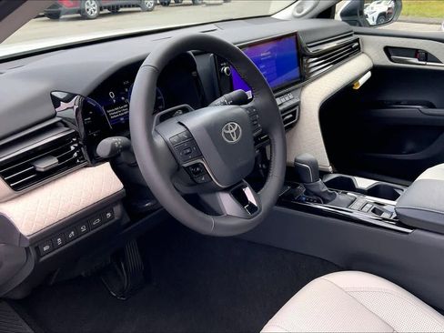 New 2026 Toyota Camry XLE image 8