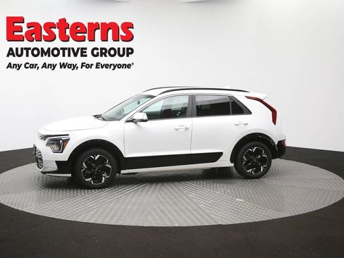 Used 2023 Kia Niro Wind w/ Wind Preserve Package FWD image 58