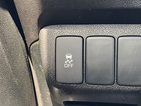 Used 2011 Honda Fit image 23