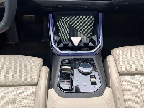 Certified 2025 BMW X3 xDrive30i image 11