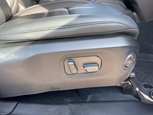 Used 2024 Jeep Wrangler Sahara w/ Safety Group image 45