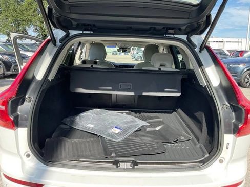 Certified 2023 Volvo XC60 B5 Plus w/ Protection Package AWD/4WD image 23