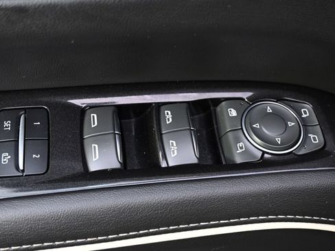 Used 2022 Cadillac Escalade Sport AWD/4WD image 24