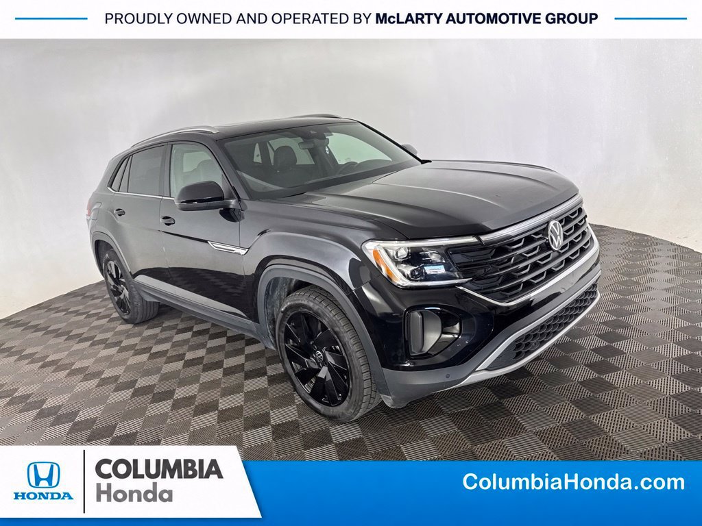 Used 2025 Volkswagen Atlas Cross Sport SE AWD/4WD 360° Tour