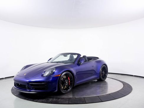 Certified 2023 Porsche 911 Carrera GTS image 1