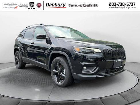 New 2023 Jeep Cherokee Altitude Lux w/ Lux Elite Package image 1