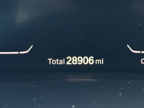 Used 2022 BMW X5 xDrive40i w/ M Sport Package image 17