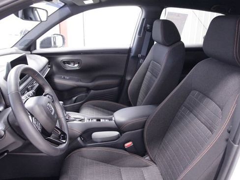 Certified 2024 Honda HR-V Sport image 15