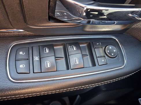 Used 2014 RAM 1500 Sport w/ Trailer Tow Group AWD/4WD image 19