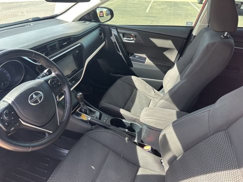 Used 2016 Scion iM Base image 15