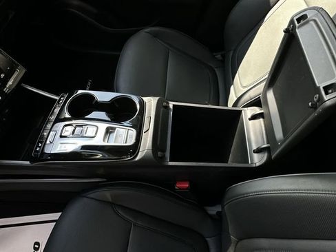 Used 2023 Hyundai Tucson Limited image 29