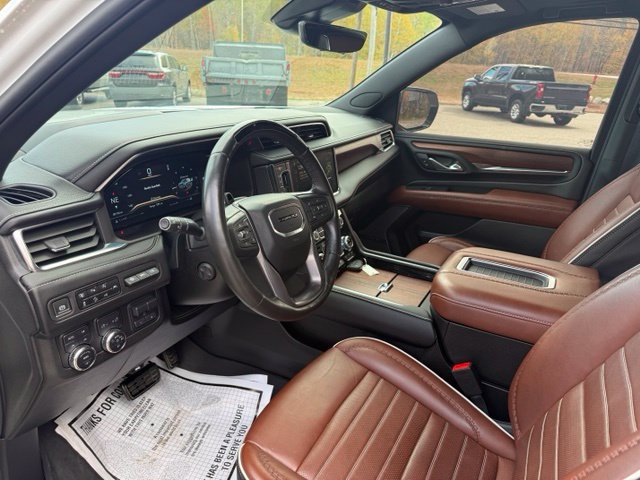 Certified 2024 GMC Yukon XL Denali Ultimate AWD/4WD image 16