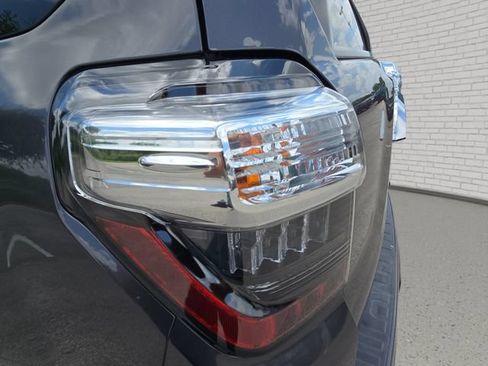 Used 2019 Toyota 4Runner Limited RWD image 36