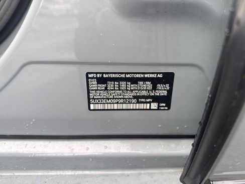 Used 2023 BMW X7 M60i w/ Executive Package image 22