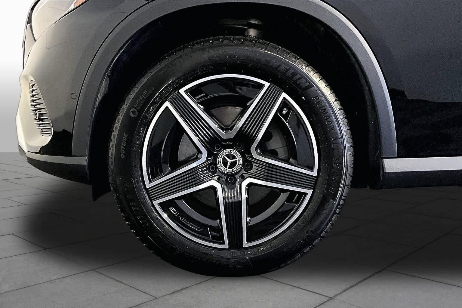 Certified 2026 Mercedes-Benz GLC 300 4MATIC image 11