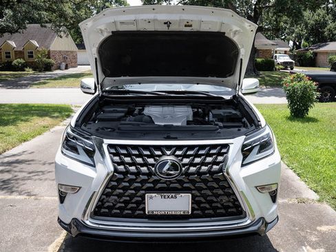 Used 2023 Lexus GX 460 Luxury w/ Sport Design Package AWD/4WD image 13