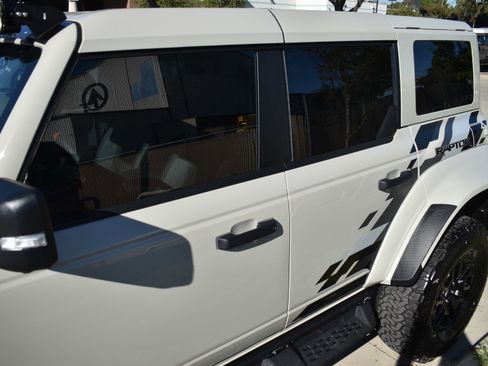 New 2025 Ford Bronco Raptor image 17