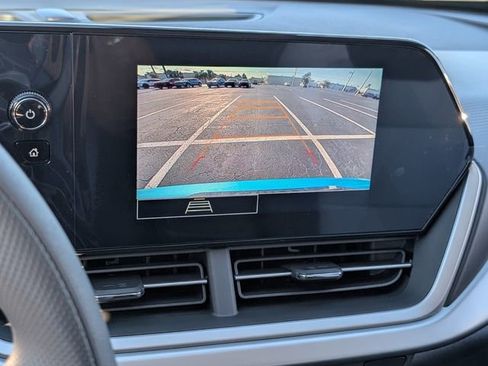 New 2026 Chevrolet Trax LS image 10