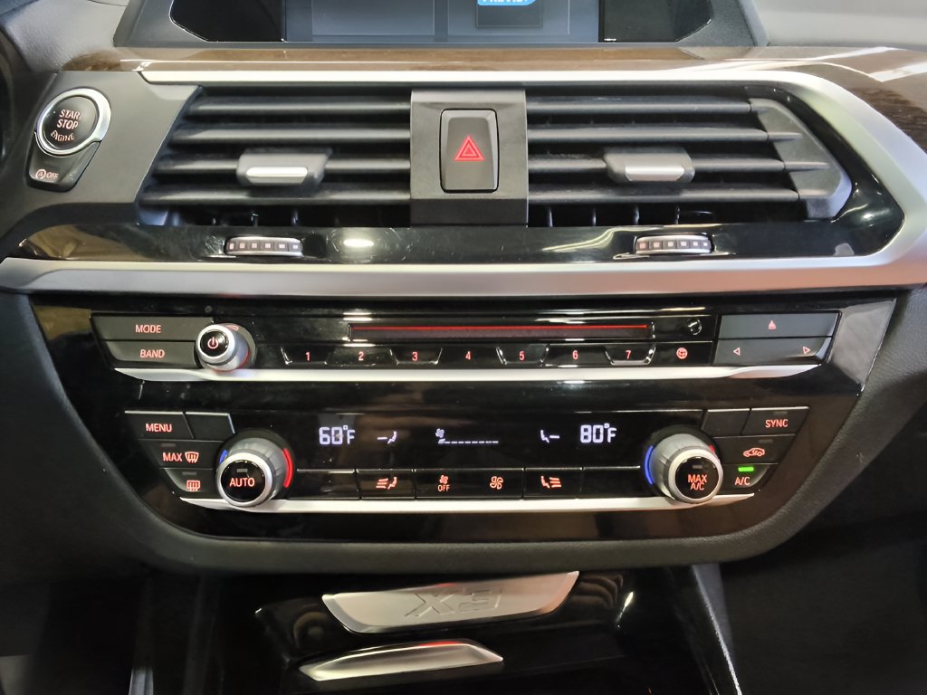 Used 2018 BMW X3 xDrive30i AWD/4WD image 25