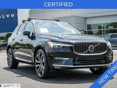 Certified 2023 Volvo XC60 B5 Ultimate w/ Climate Package AWD/4WD image 1