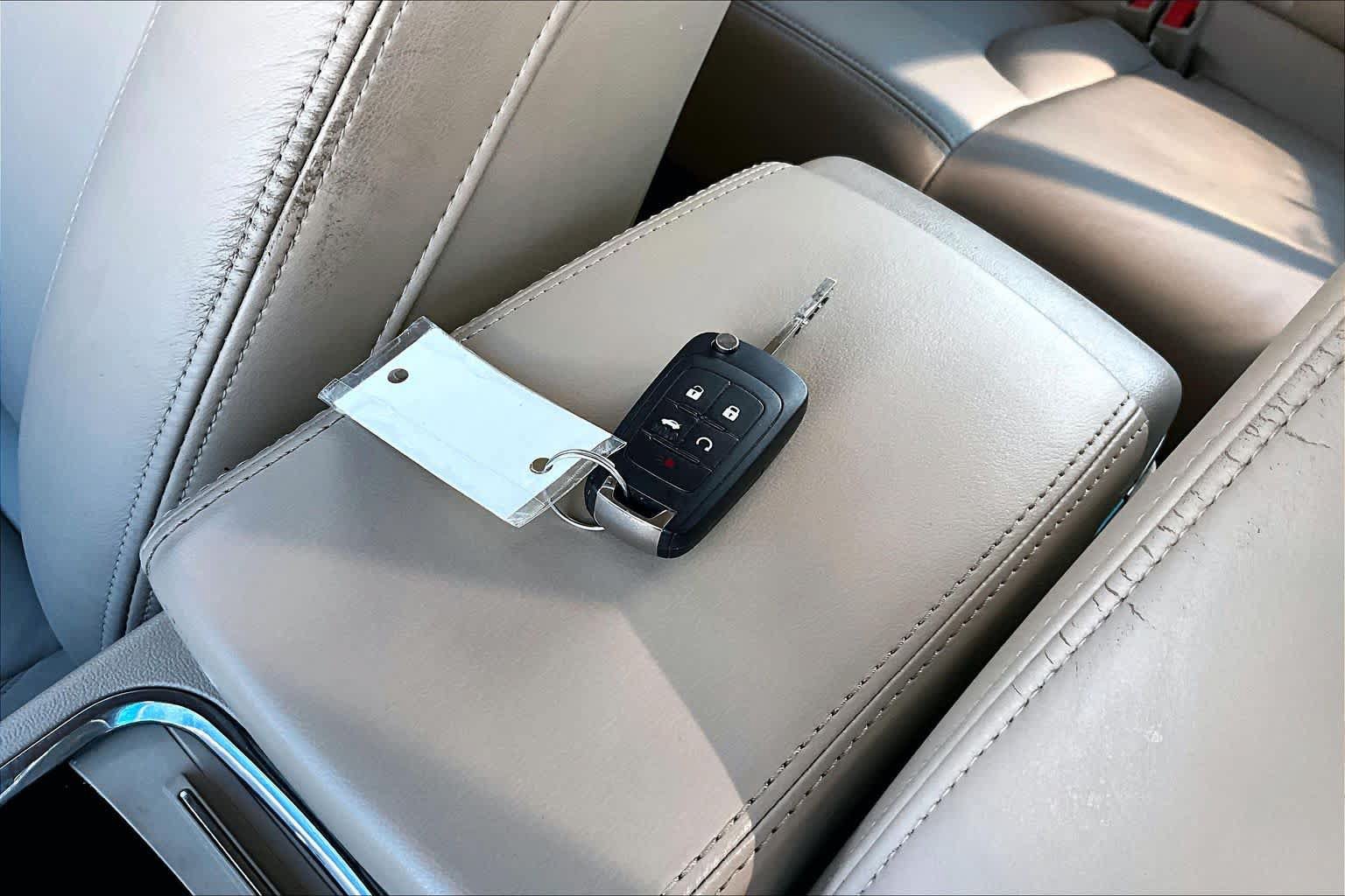 Used 2013 Buick LaCrosse Leather FWD image 14
