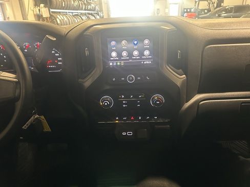 Used 2021 Chevrolet Silverado 1500 W/T w/ WT Value Package image 12