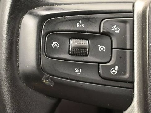 Used 2023 GMC Sierra 1500 Denali w/ Technology Package AWD/4WD image 10