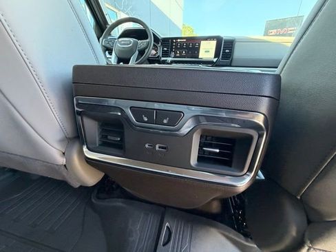 New 2026 GMC Sierra 1500 SLT AWD/4WD image 29