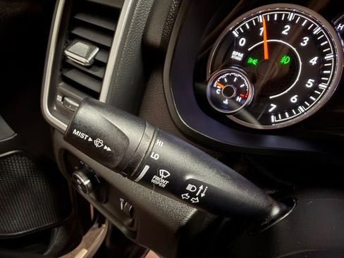 Used 2022 RAM 1500 Big Horn AWD/4WD image 29