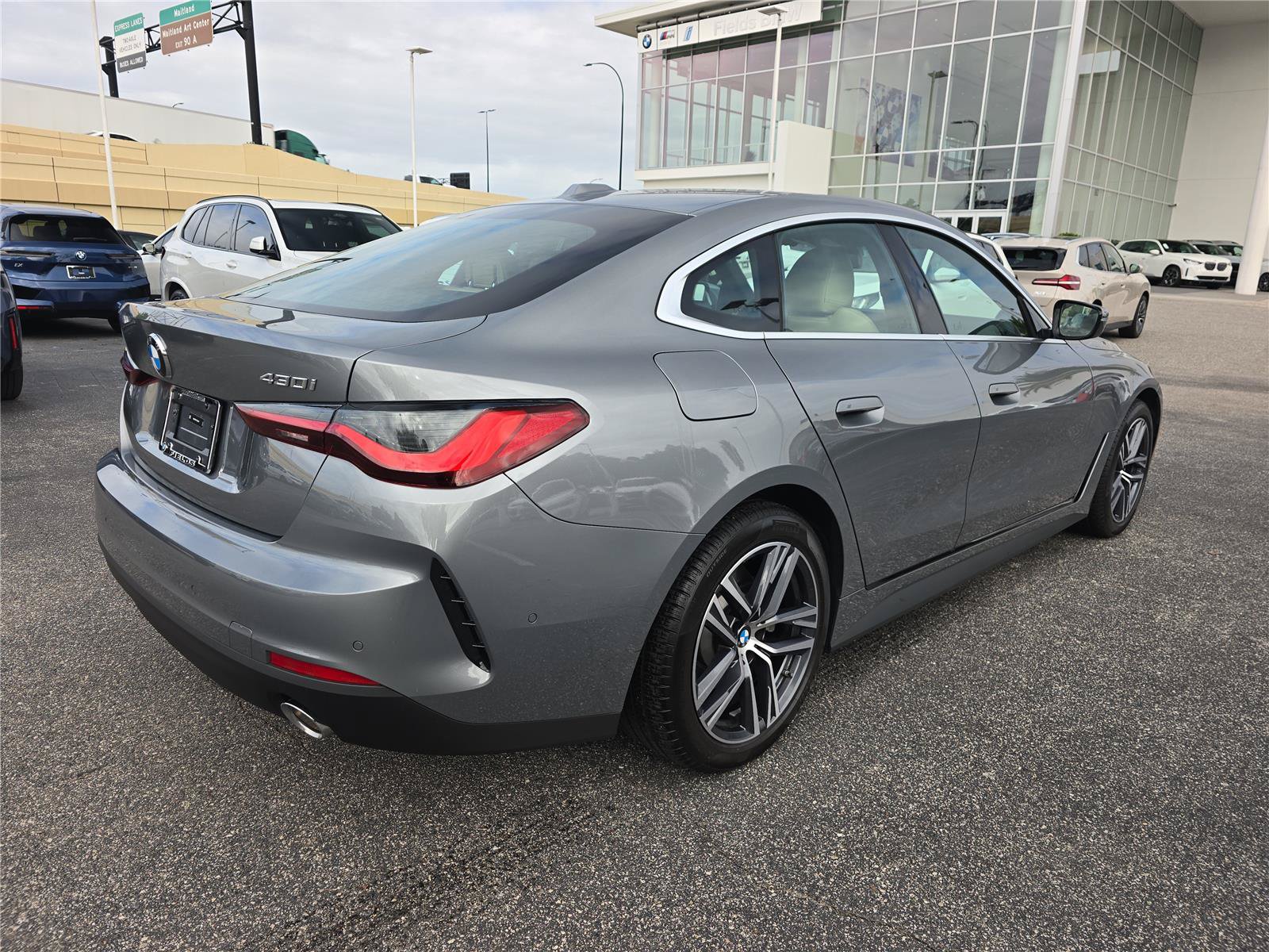 Used 2026 BMW 430i RWD image 3