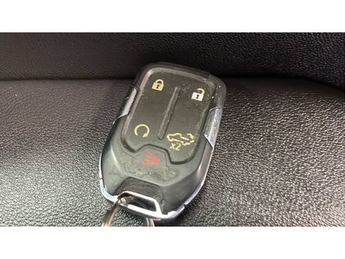 Used 2021 Chevrolet Silverado 1500 LTZ AWD/4WD image 19