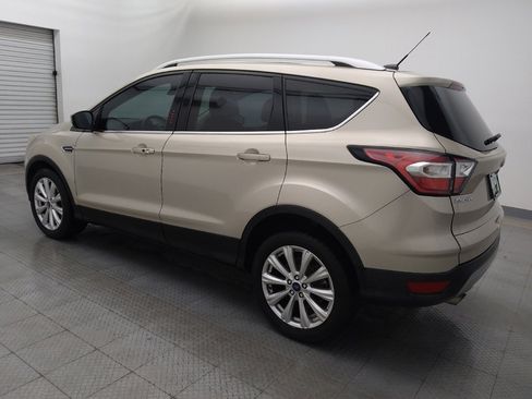 Used 2017 Ford Escape Titanium FWD image 3