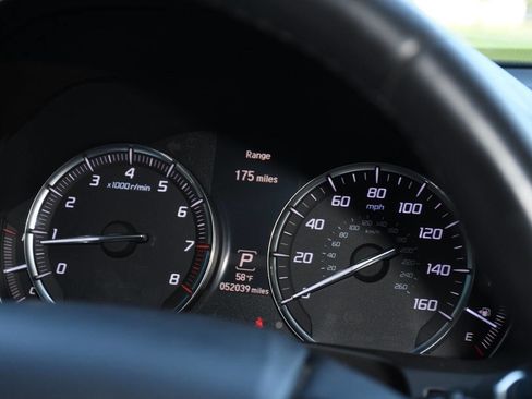 Used 2020 Acura TLX FWD image 31
