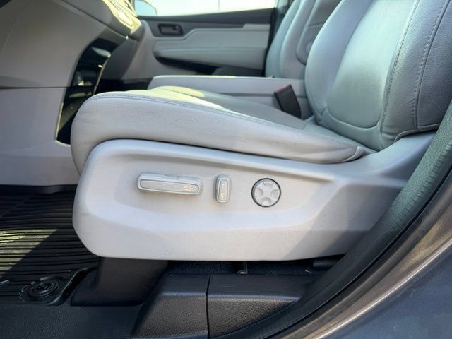 Used 2020 Honda Odyssey EX-L image 11