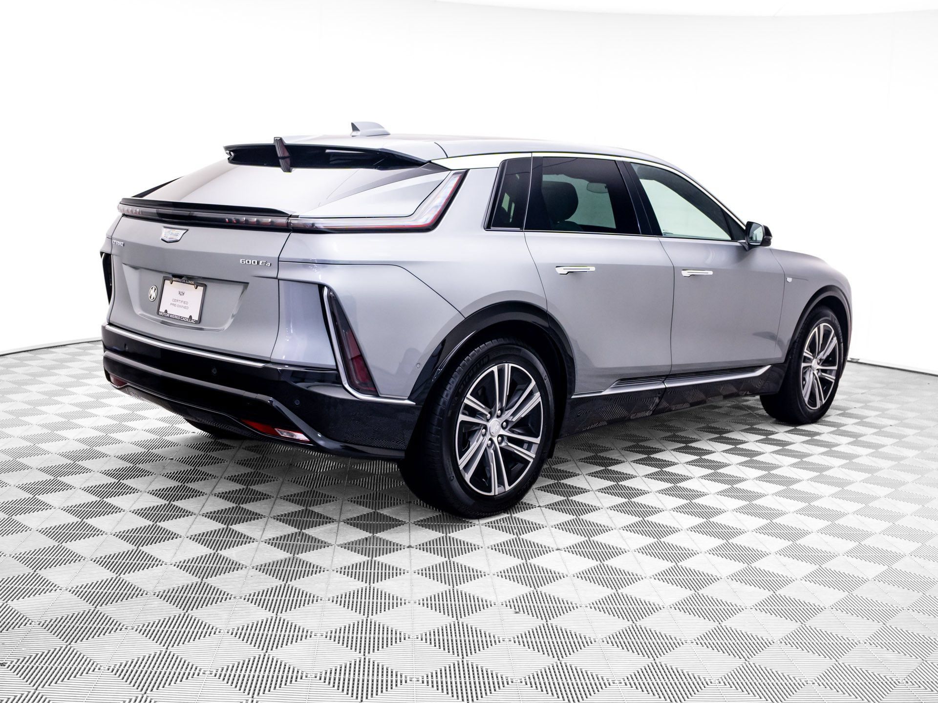 Certified 2024 Cadillac Lyriq Luxury w/ LPO, Floor Liner Package AWD/4WD image 5