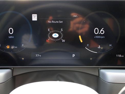 Used 2025 Hyundai Sonata SEL FWD image 23