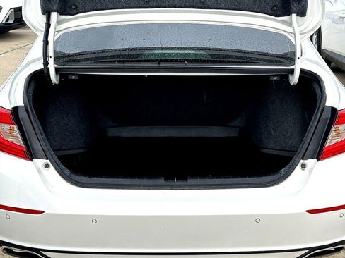 Used 2020 Honda Accord Touring image 33